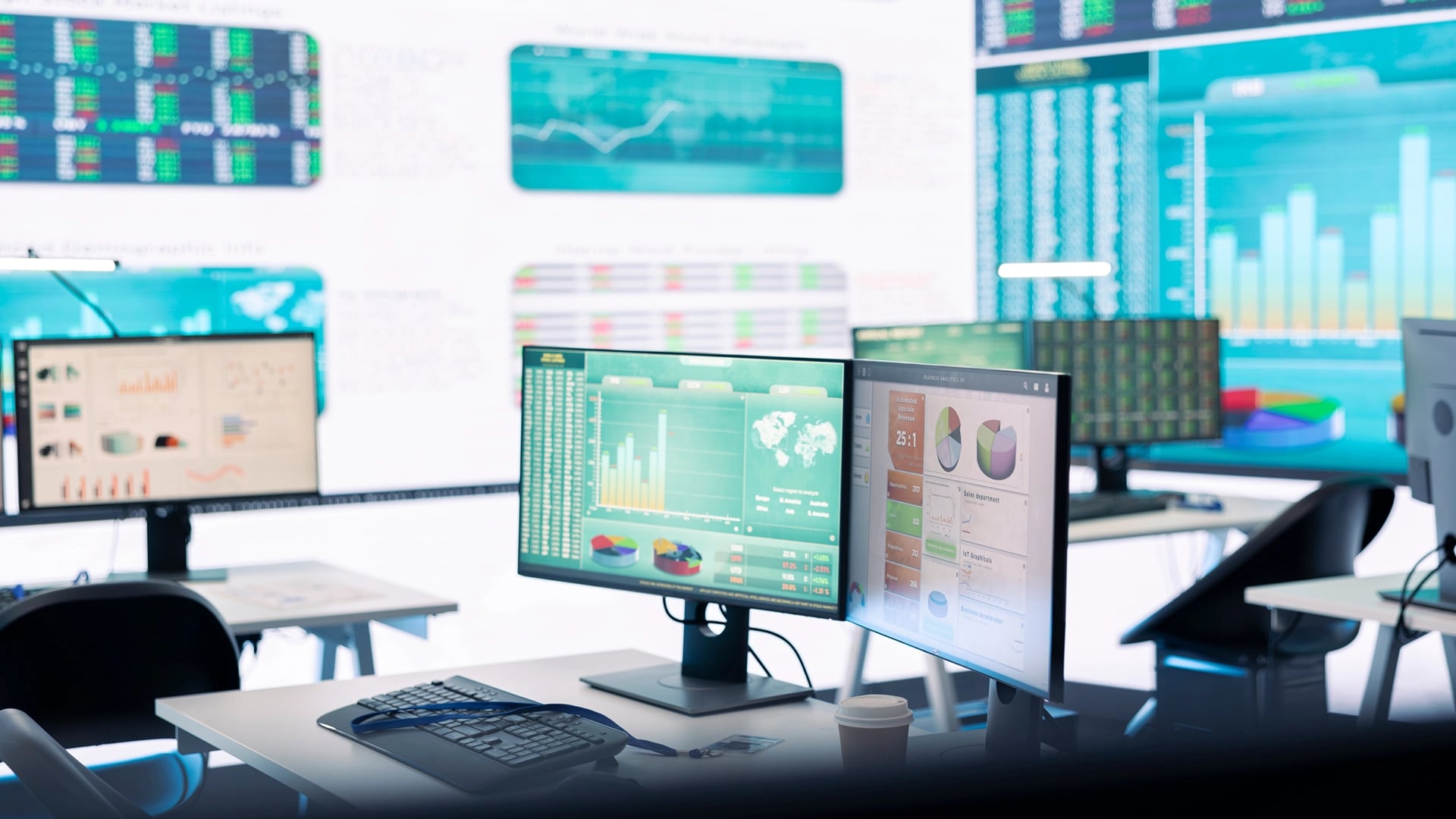 Real-time control of trading and logistics